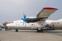 Antonov An-12 ClickAirways-Douchanbe-11fev2008-DSC_0087.jpg